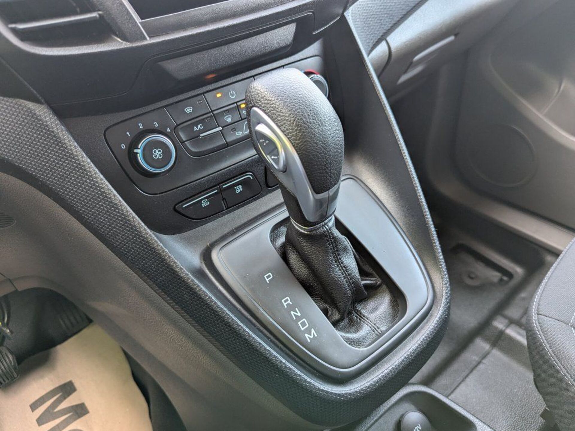 Imagen de FORD Connect Comercial