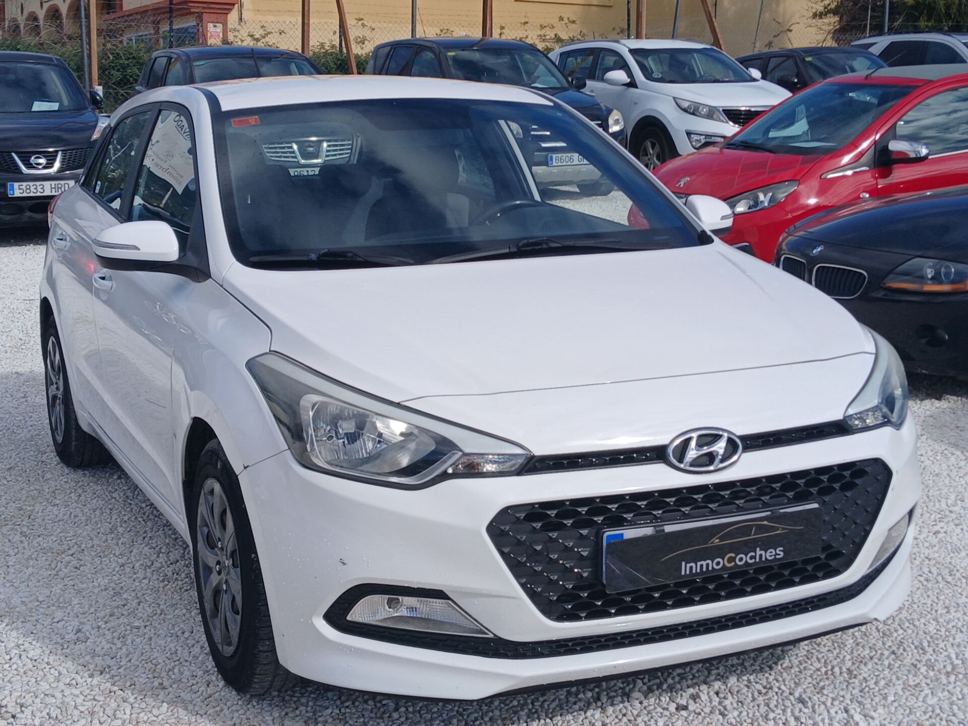 Imagen 3 de HYUNDAI i20