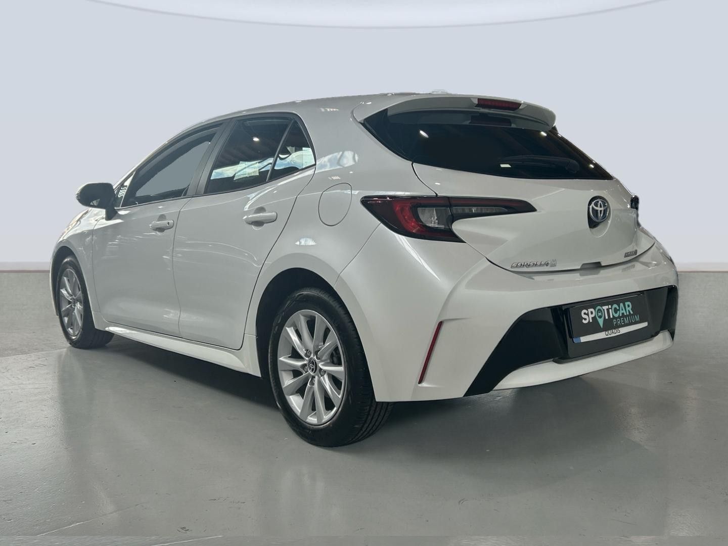 Foto del TOYOTA Corolla 140H Active Plus