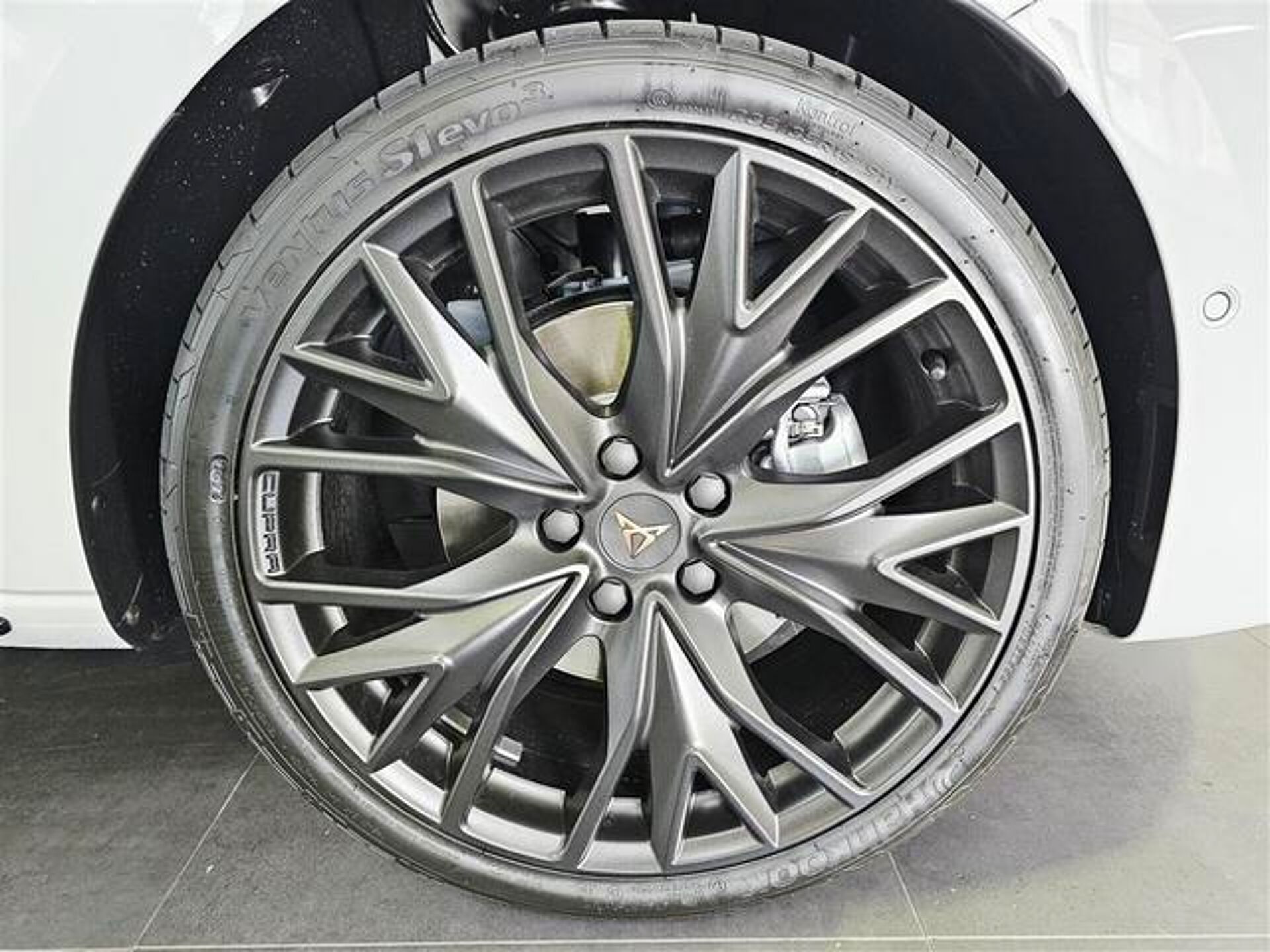 Imagen 3 de CUPRA León