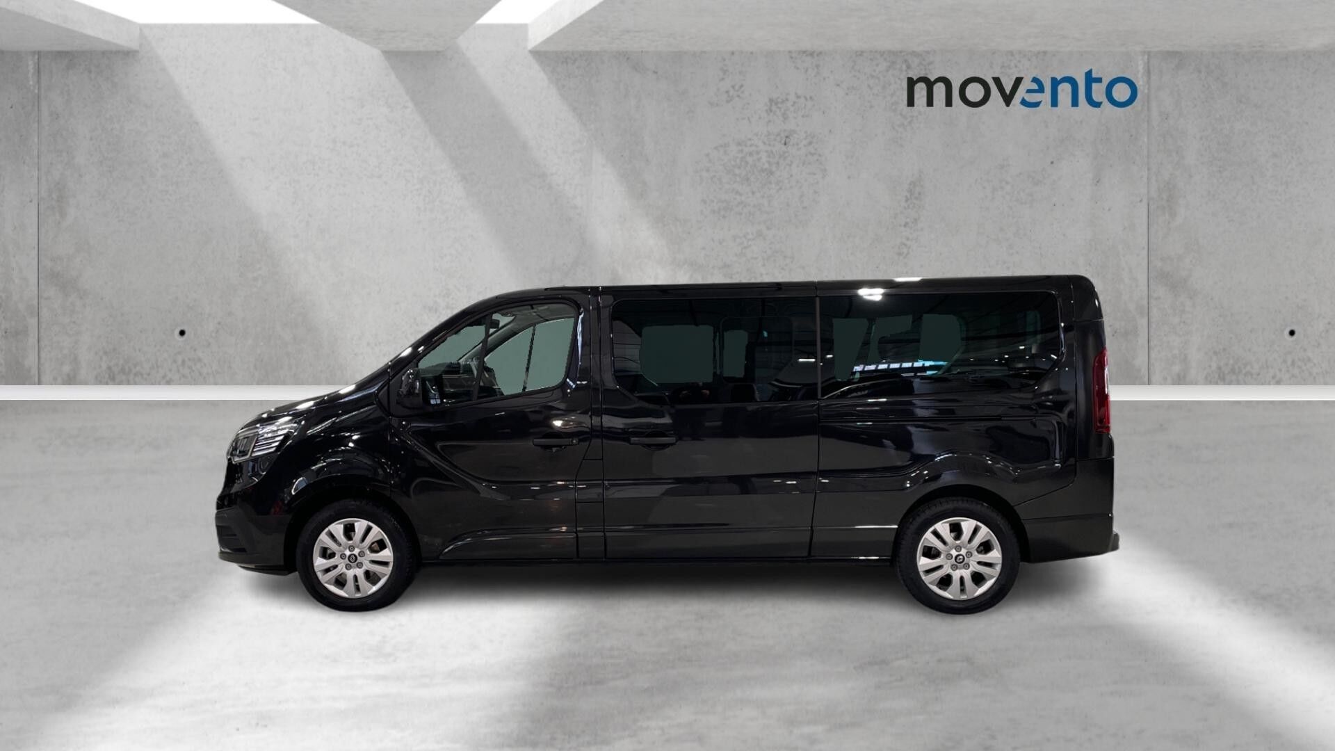 Foto del RENAULT Trafic Combi Mixto 5-6 2.0dCi Energy Blue Largo  N1 110kW