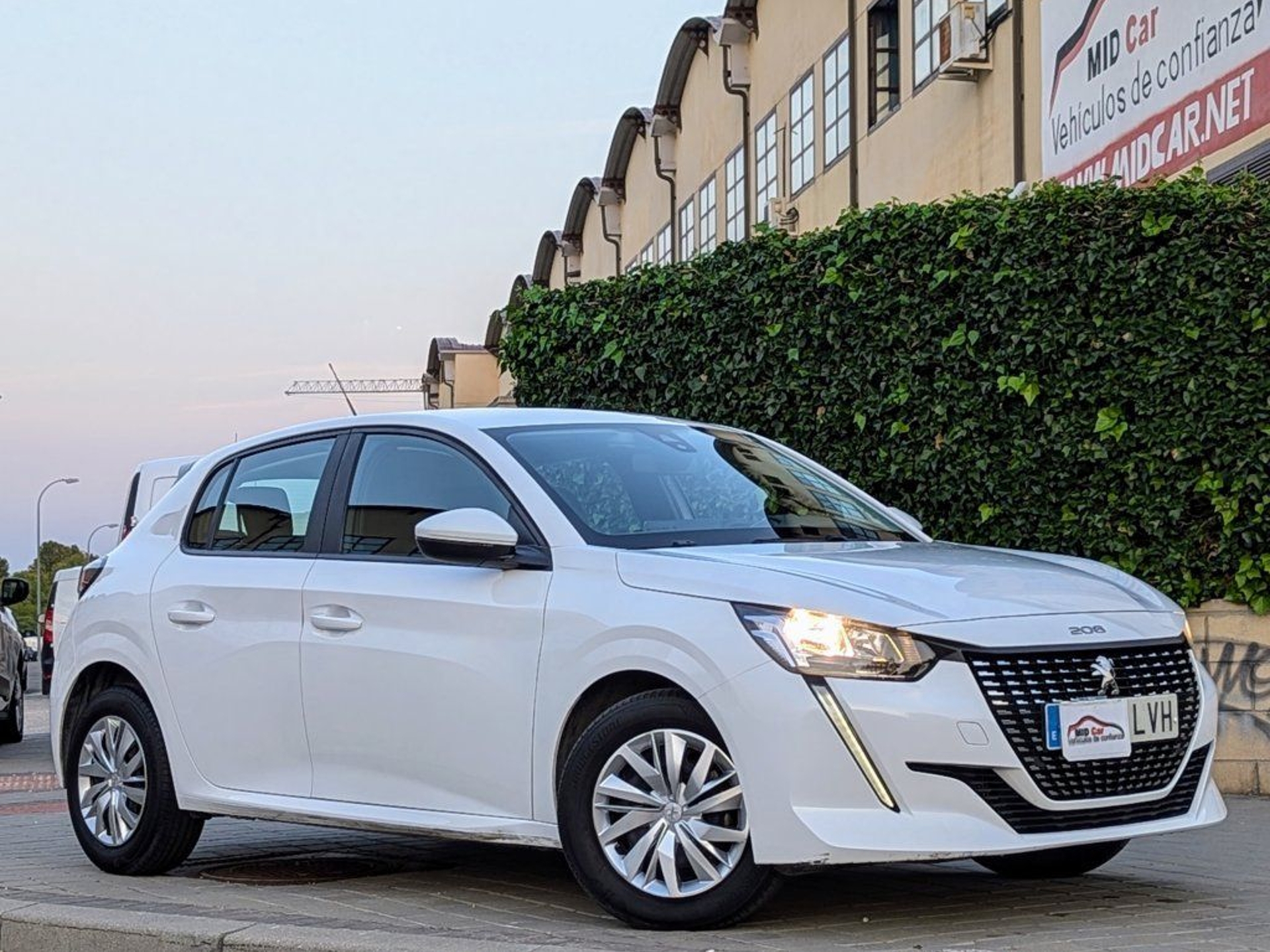Imagen de PEUGEOT 208