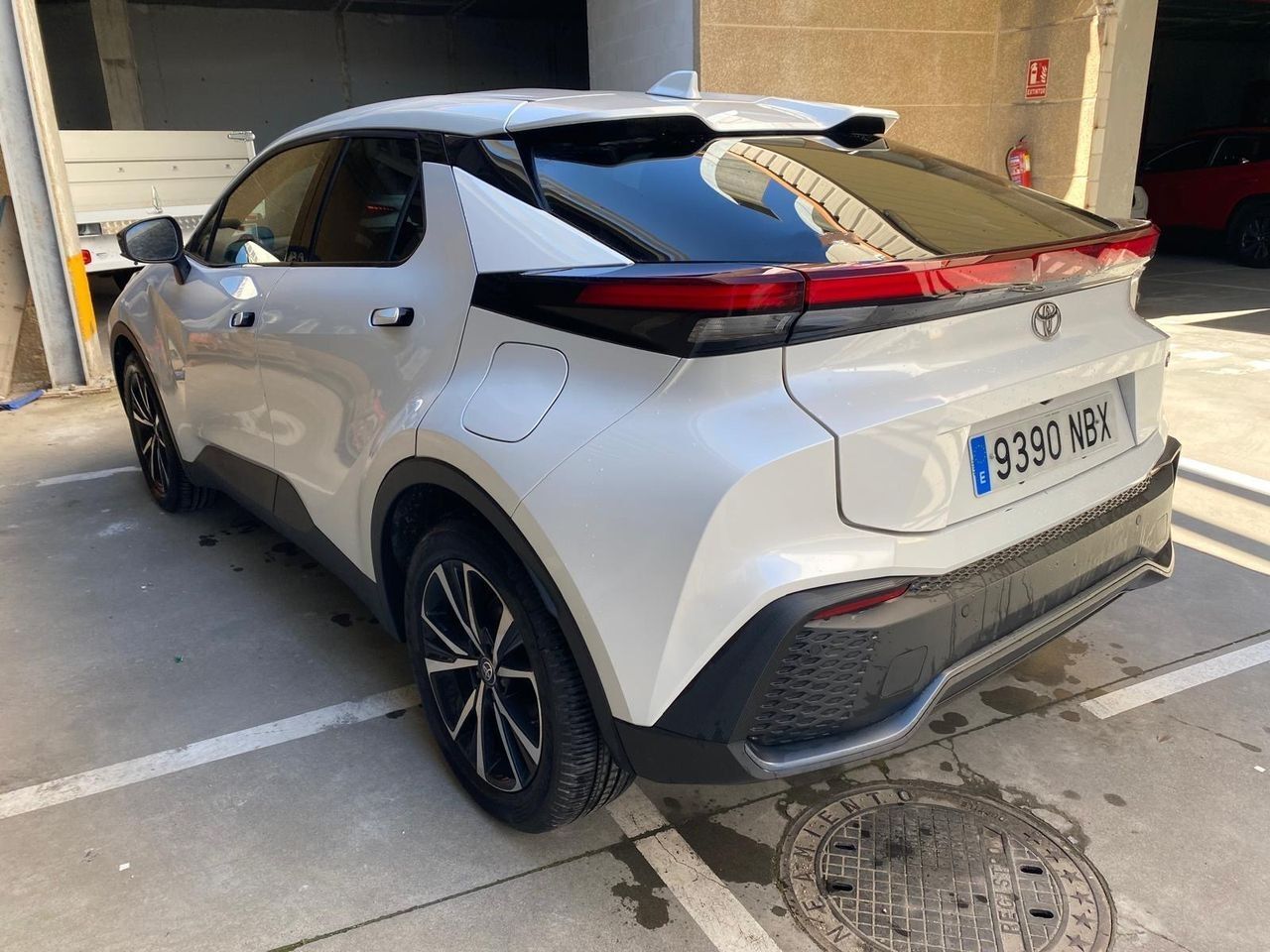 Foto del TOYOTA C-HR 200H Advance