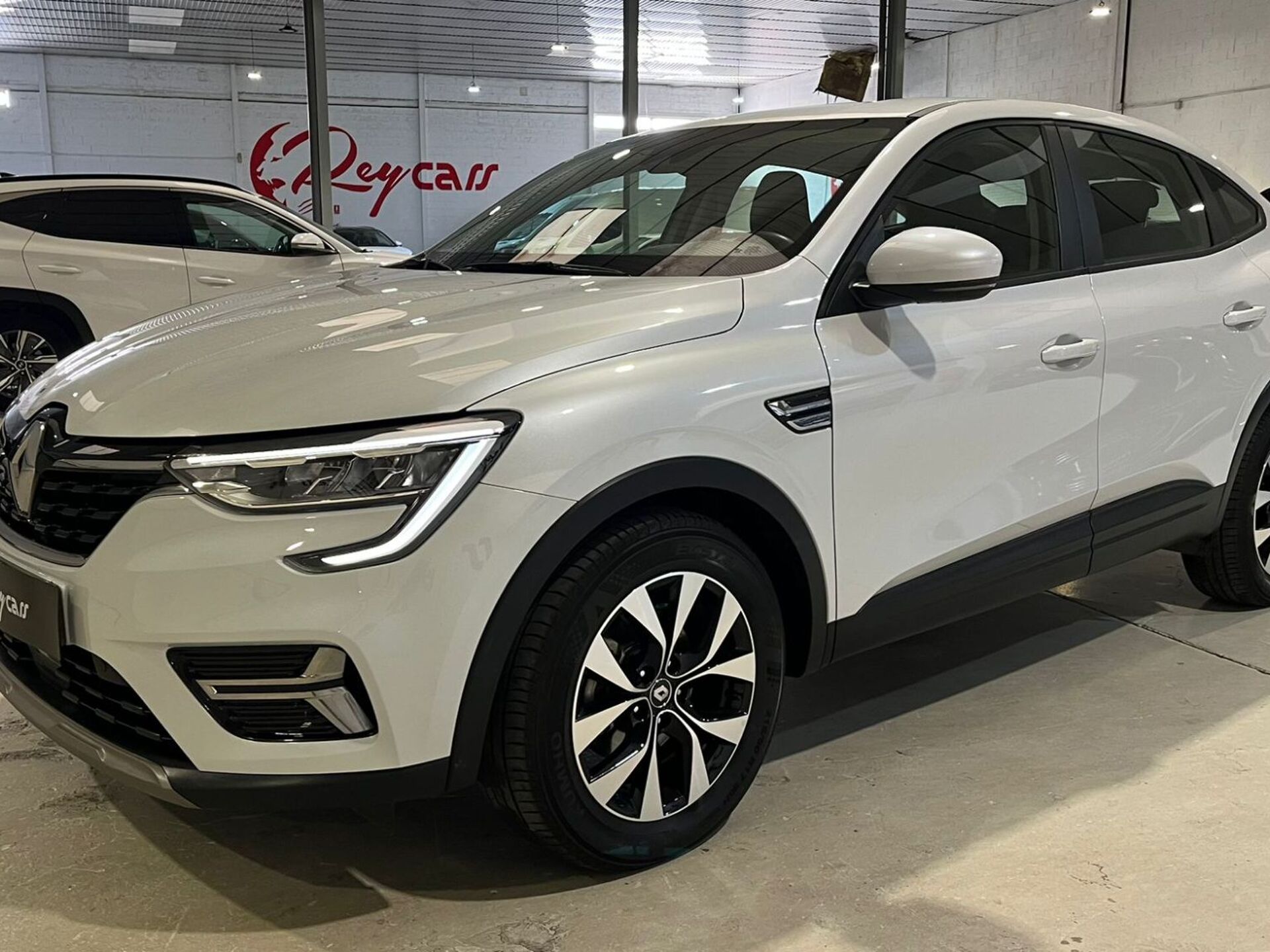 Imagen 2 de RENAULT Arkana