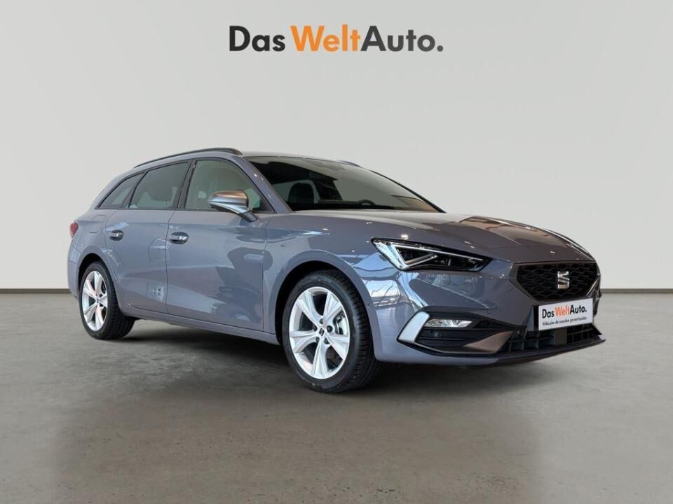 SEAT León (SP 1.5 eTSI 110kW DSG FR Special Edition) en Burgos
