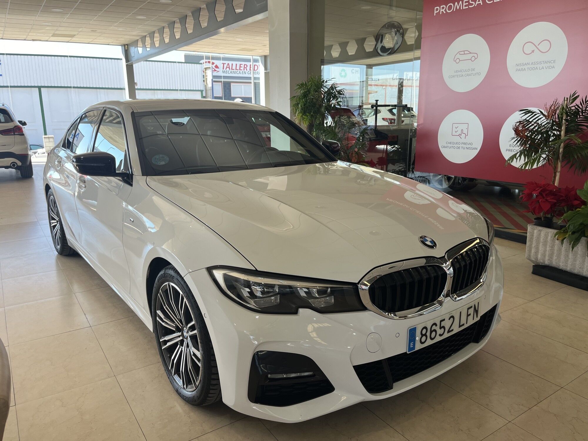 BMW Serie 3 (318dA) en Jaén