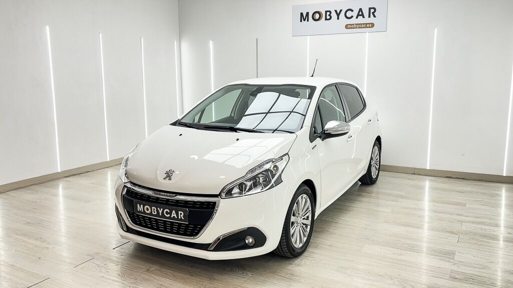 PEUGEOT 208 (5P Signature 1.2L PureTech 60KW (82CV)) en Valencia