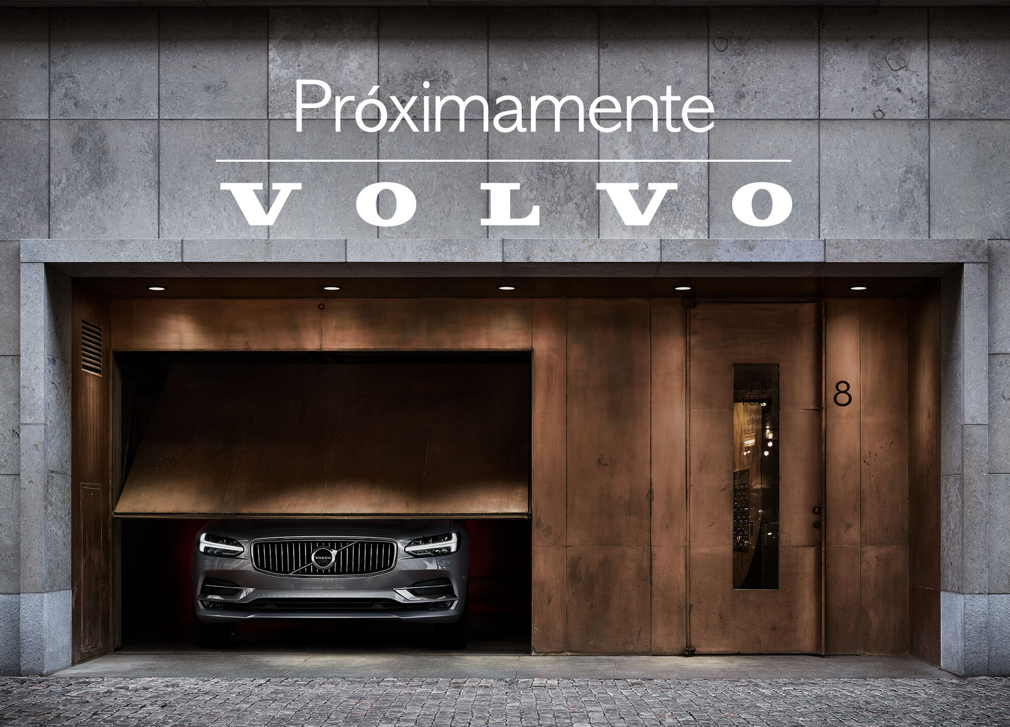 VOLVO V60 (V60 Cross Country Core, B4 AWD Mild Hybrid, Diésel) en Sevilla