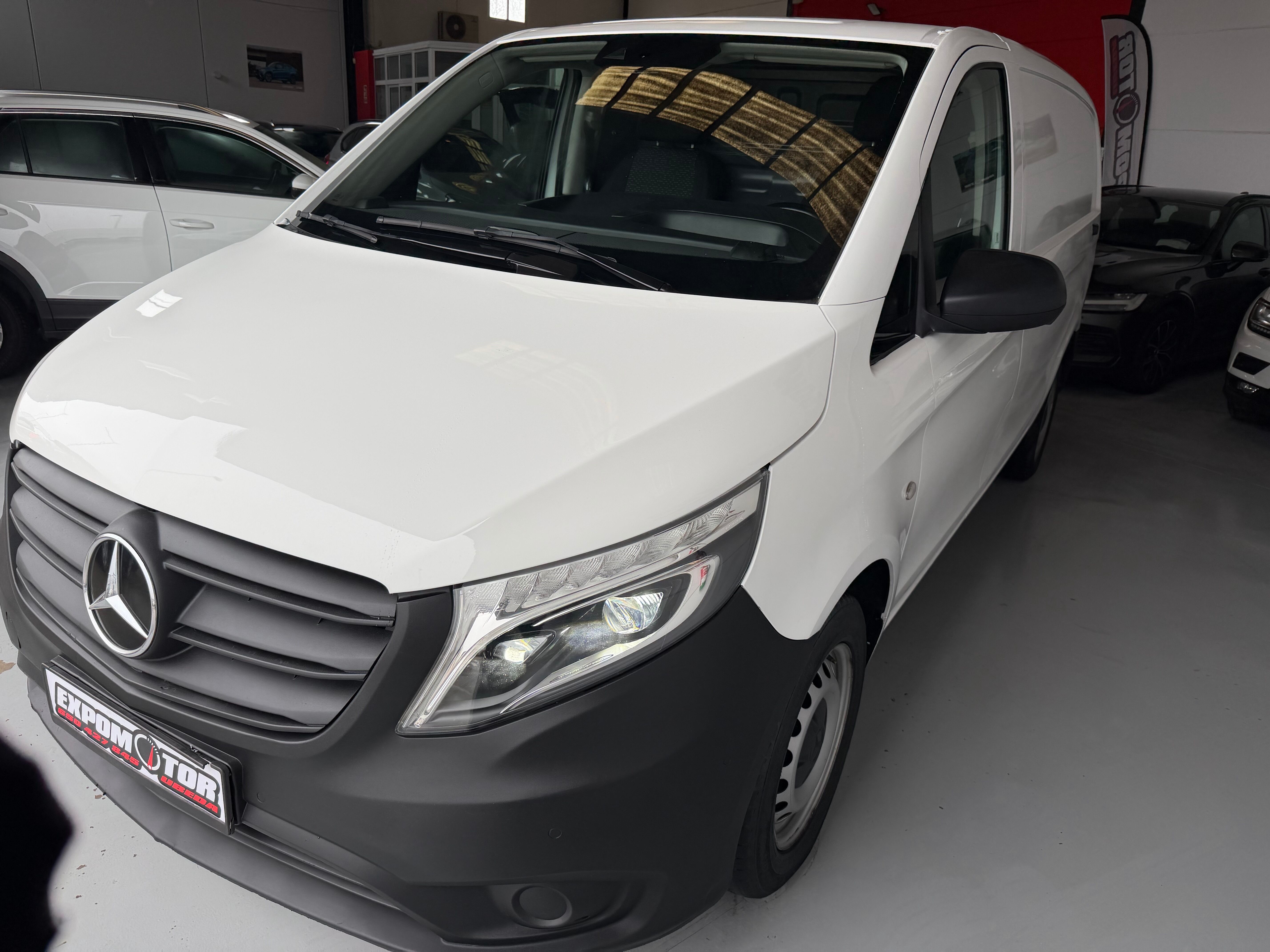 Foto del MERCEDES Vito Furgón 110CDI tD Pro Compacta