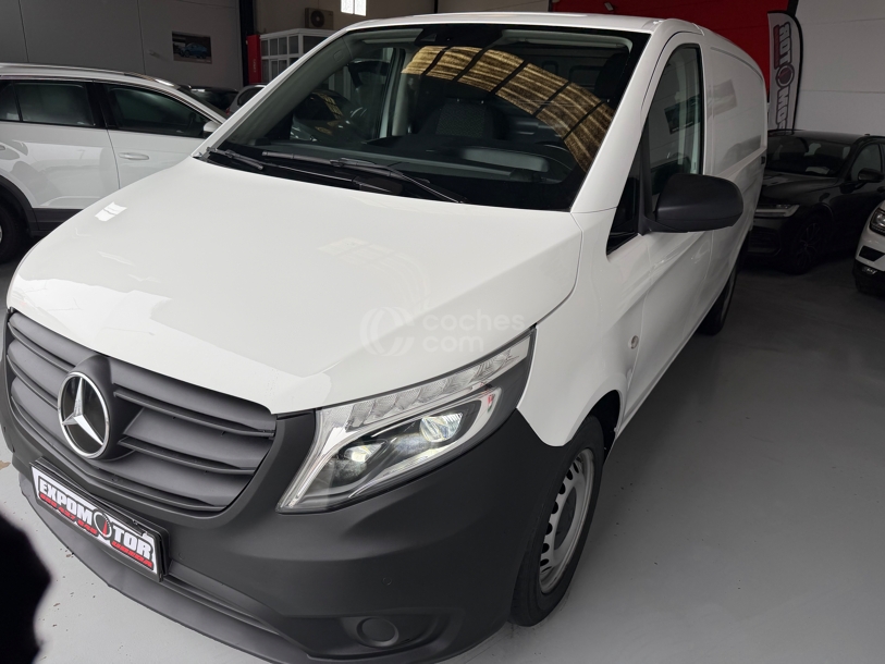 Foto del MERCEDES Vito Furgón 110CDI tD Pro Compacta