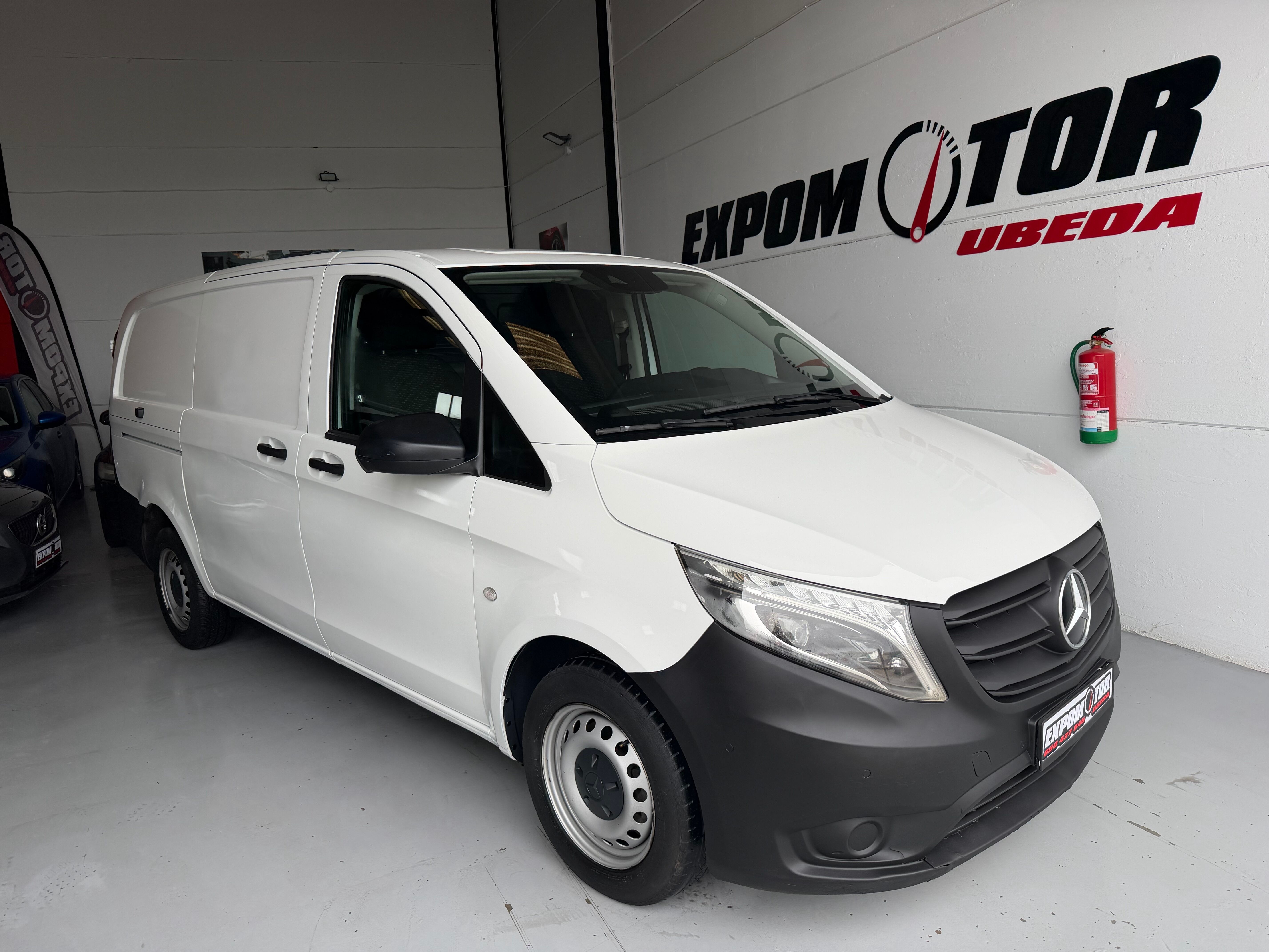 Foto del MERCEDES Vito Furgón 110CDI tD Pro Compacta