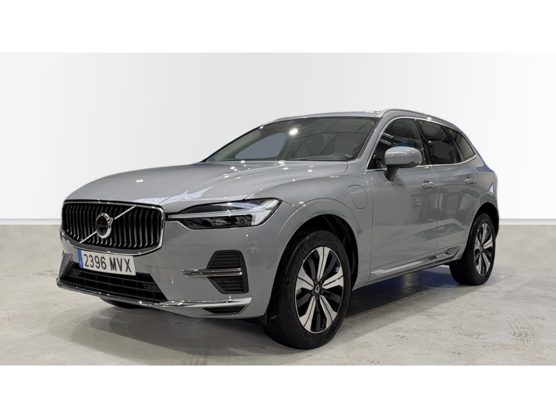 VOLVO XC60 (T6 Recharge Plus Bright AWD Auto 257 kW (350 CV)) en Madrid
