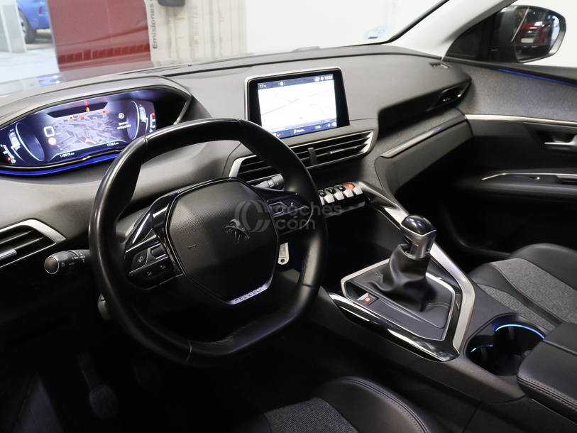 Foto del PEUGEOT 3008 1.5BlueHDi Allure S&S 130