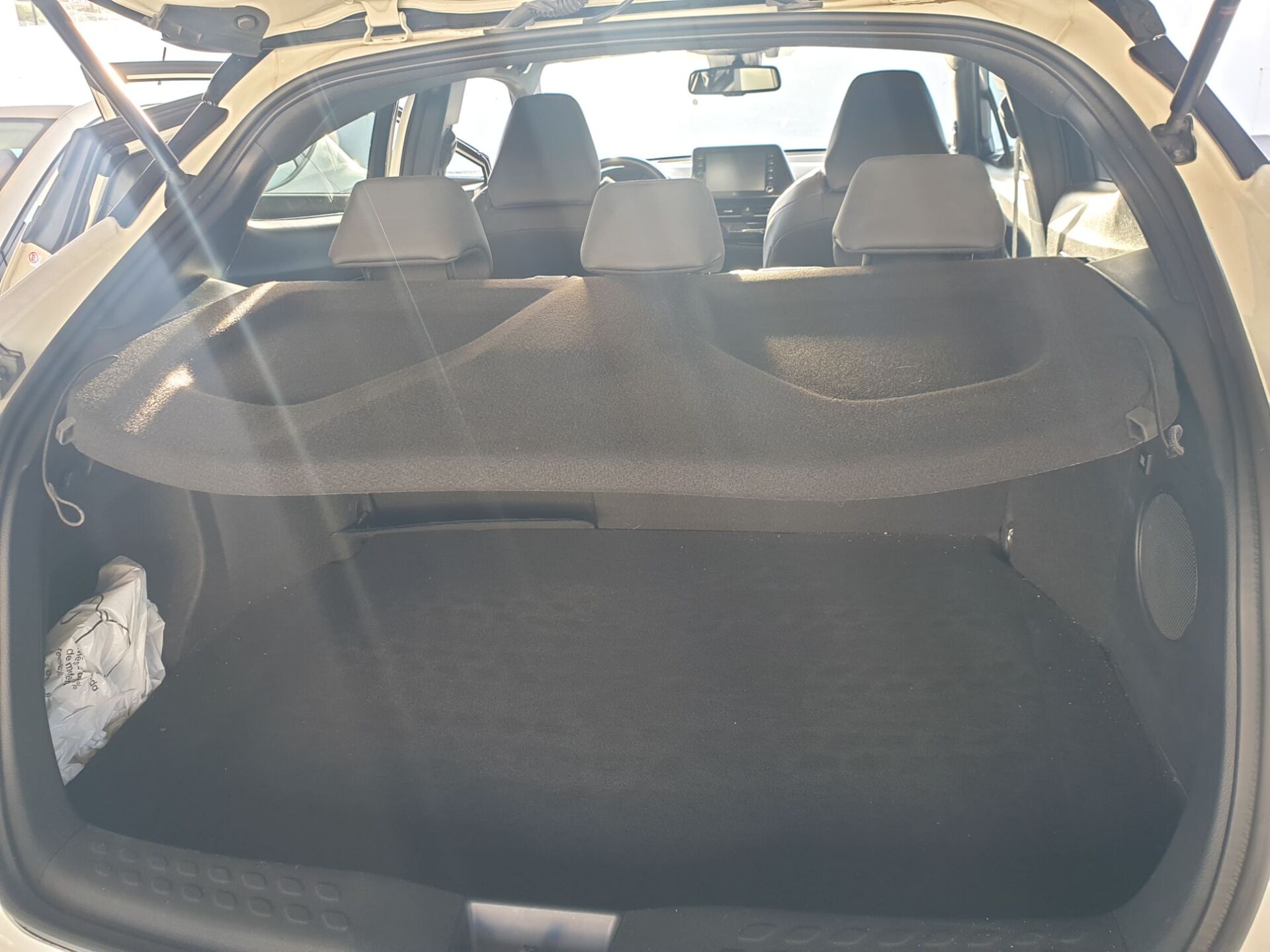 Imagen 3 de TOYOTA C-HR