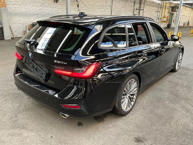 Foto del BMW Serie 3 330e xDrive Touring