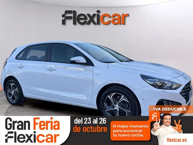 HYUNDAI i30 (1.0 TGDI 48V Klass) en Madrid