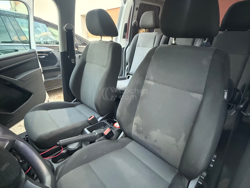 Foto del VOLKSWAGEN Caddy 2.0TDI Kombi Business 4M 90kW