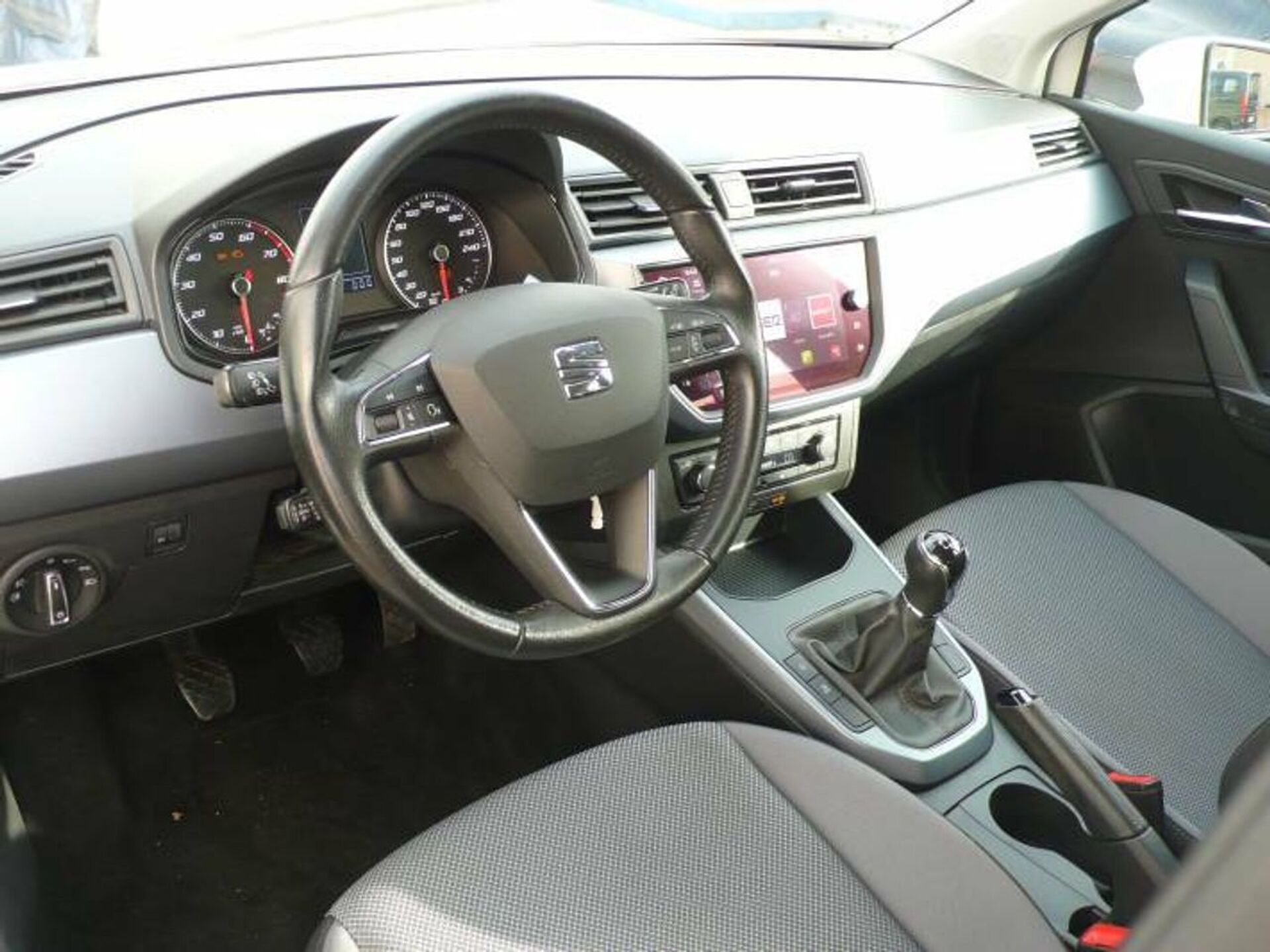 Imagen 2 de SEAT Arona