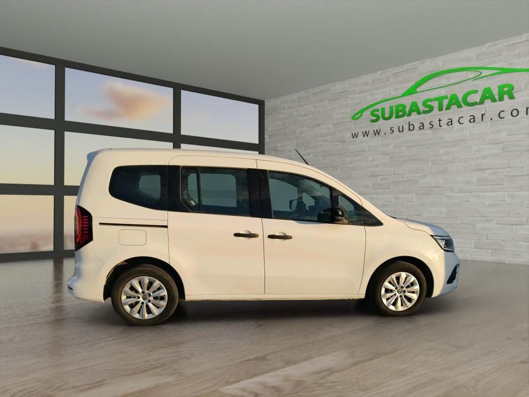 RENAULT Kangoo (Kangoo Combi Life Edition One 1.5 Blue dCi 55kW(75CV)) en M