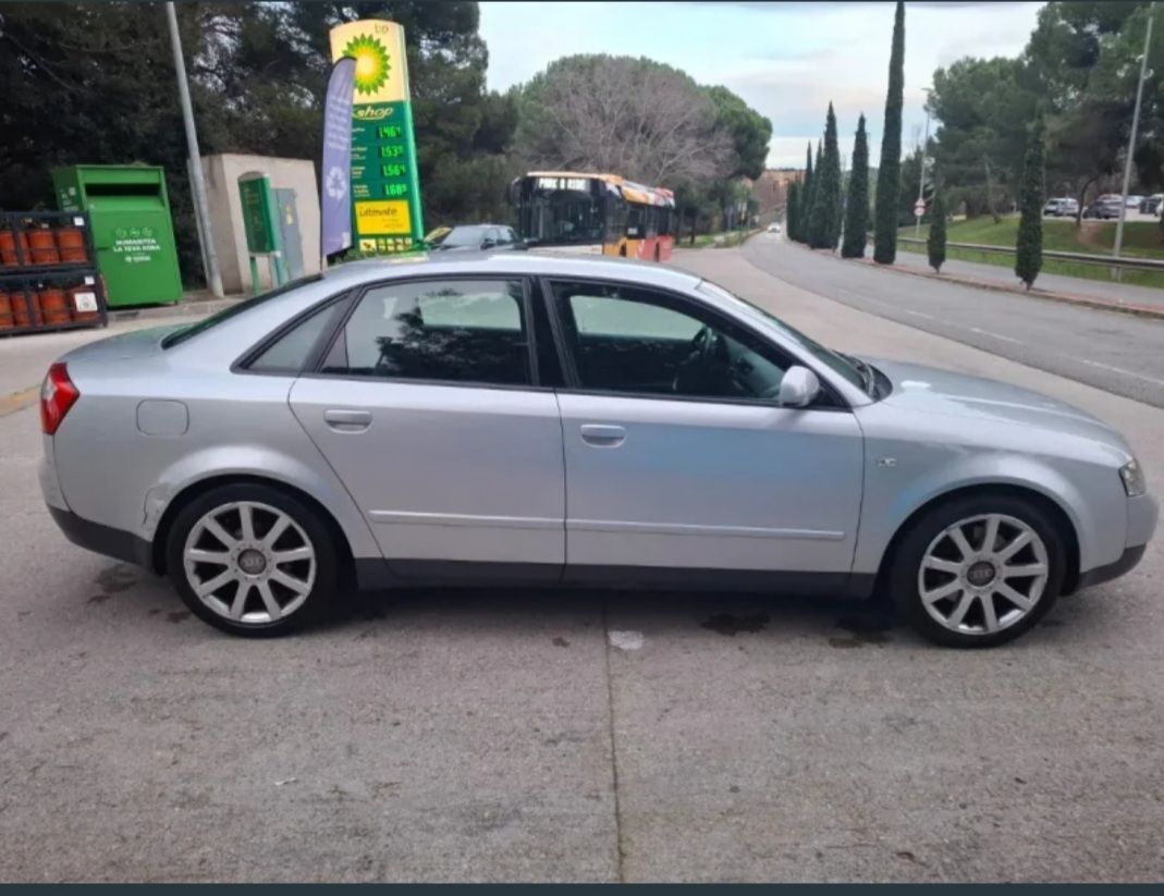 Foto del AUDI A4 Avant 2.5TDI quattro