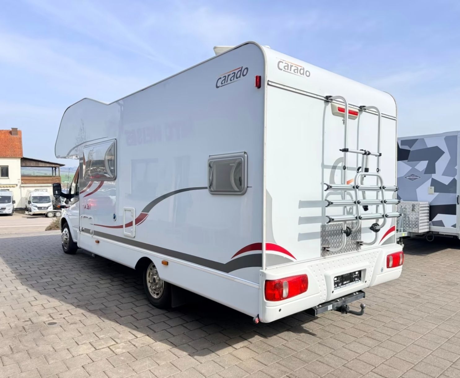 Foto del FORD Transit FT 330M Kombi 140