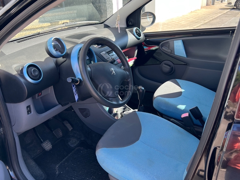 Foto del PEUGEOT 107 1.0i Urban