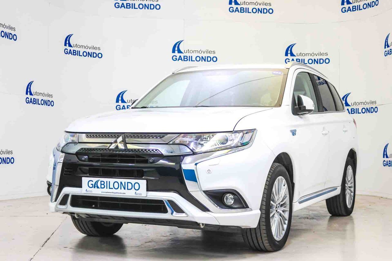MITSUBISHI Outlander (2.4 PHEV Motion Auto 4WD) en Valladolid