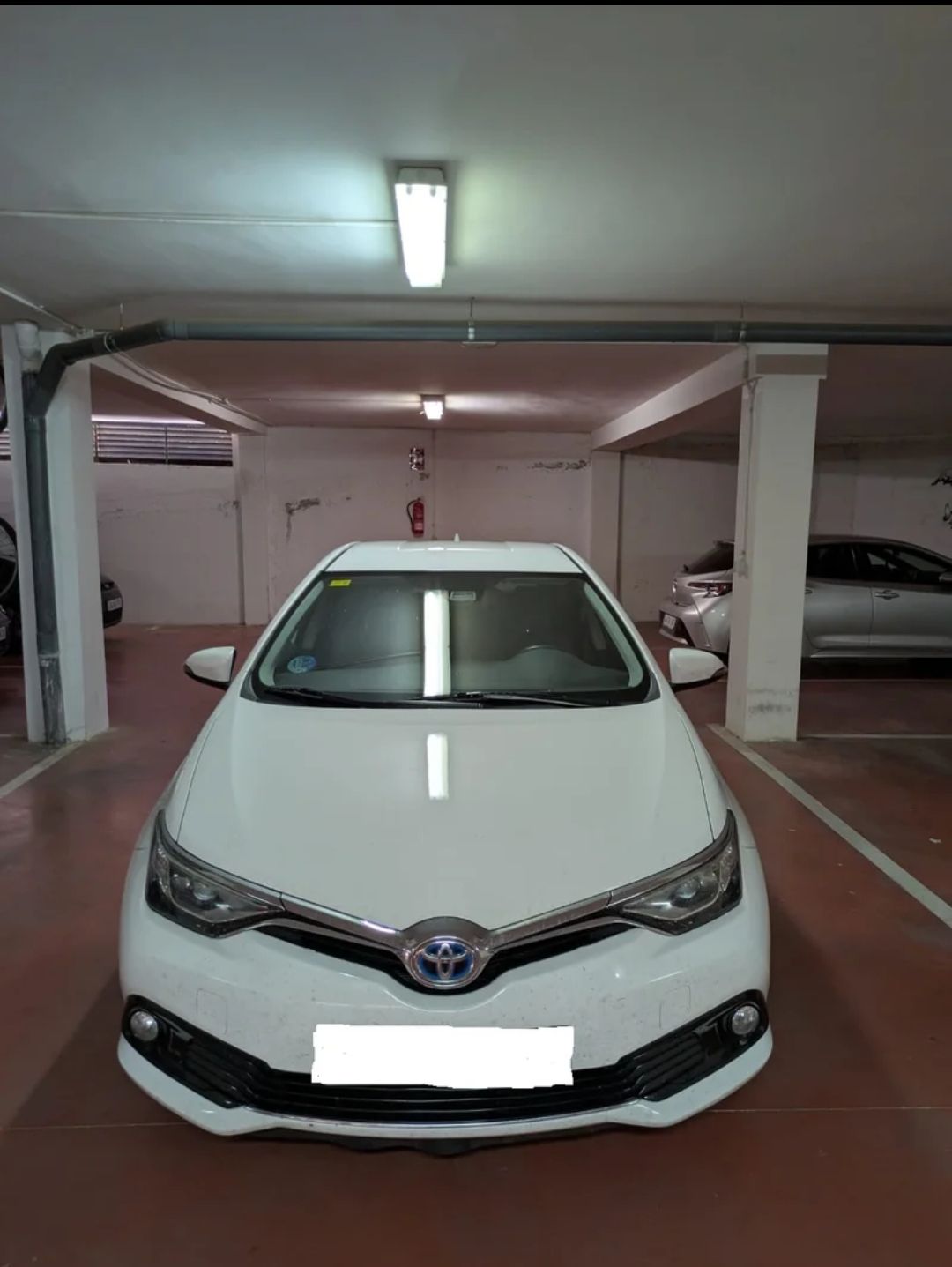 Foto del TOYOTA Auris hybrid 140H Feel!