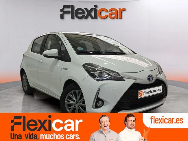 TOYOTA Yaris (1.5 100H Active Tech) en Barcelona