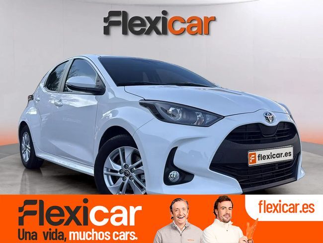 TOYOTA Yaris (1.5 120H Active Tech) en Girona