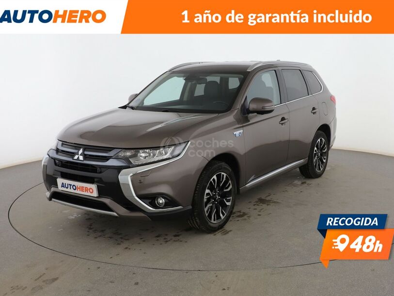 Foto del MITSUBISHI Outlander PHEV Kaiteki 4WD