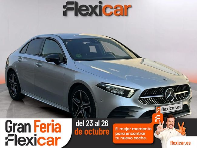 MERCEDES Clase A (Sedán A 180 d) en Cáceres