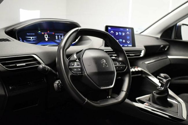 Foto del PEUGEOT 3008 1.2 S&S PureTech Active 130