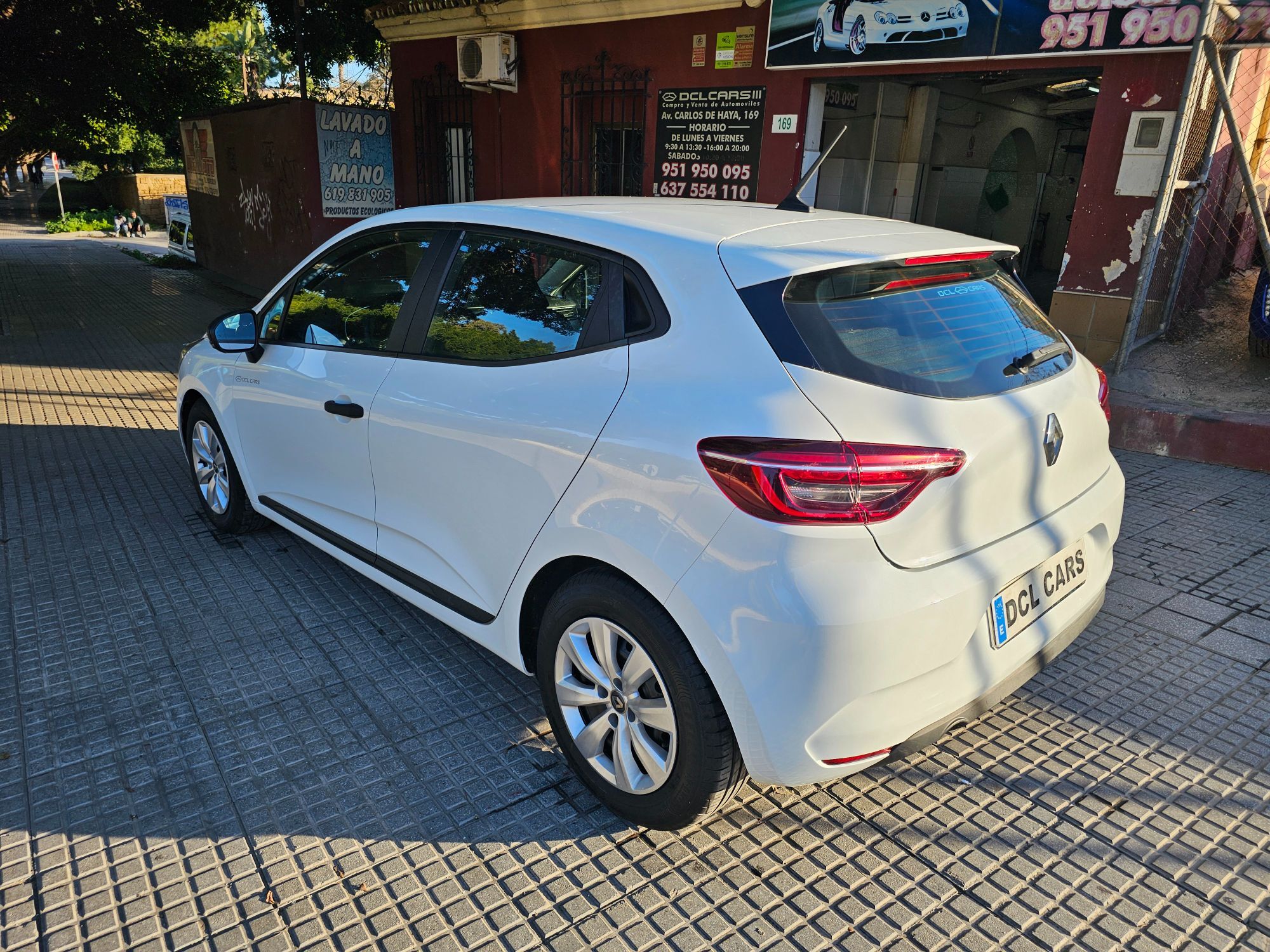 RENAULT Clio (TCe GLP Intens 74kW) en Málaga
