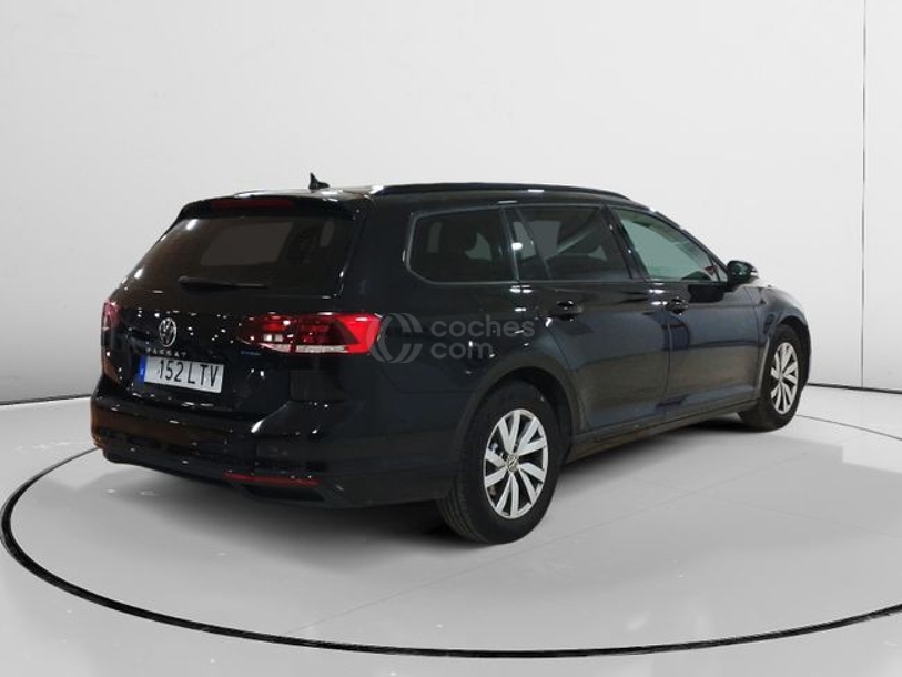 Foto del VOLKSWAGEN Passat Variant 2.0TDI EVO Business 90kW DSG7