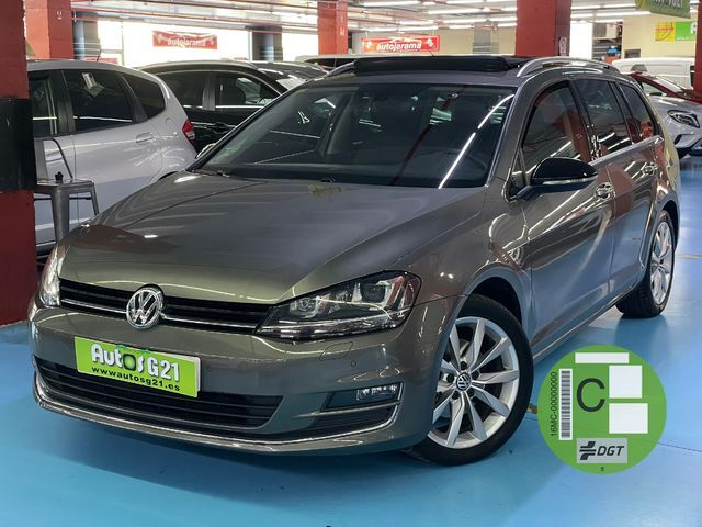 VOLKSWAGEN Golf (Sport 1.6 TDI BMT 81 kW (110 CV) DSG) en Barcelona