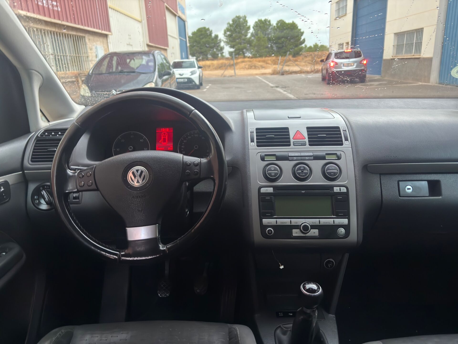 Imagen 2 de VOLKSWAGEN Touran