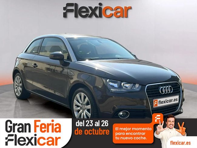 AUDI A1 (1.2 TFSI 86cv Attracted) en Cáceres