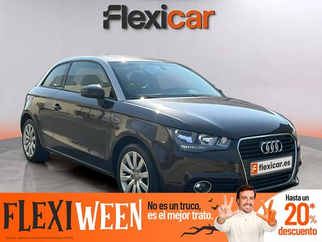 AUDI A1 (1.2 TFSI 86cv Attracted) en Cáceres