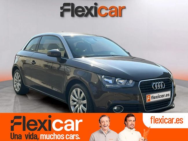 AUDI A1 (1.2 TFSI 86cv Attracted) en Cáceres