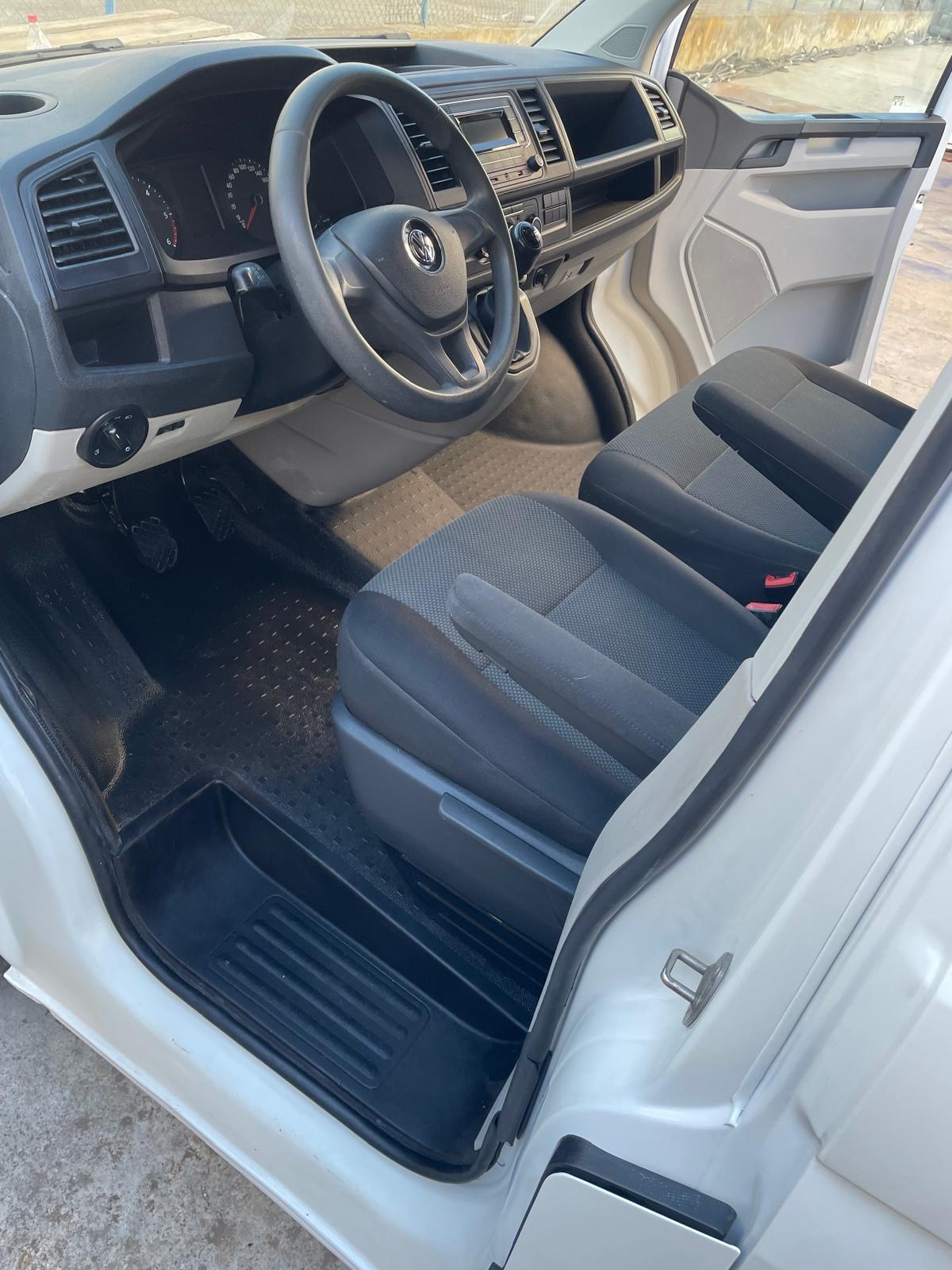 Foto del VOLKSWAGEN Transporter Furgón 2.0TDI SCR BMT 75kW