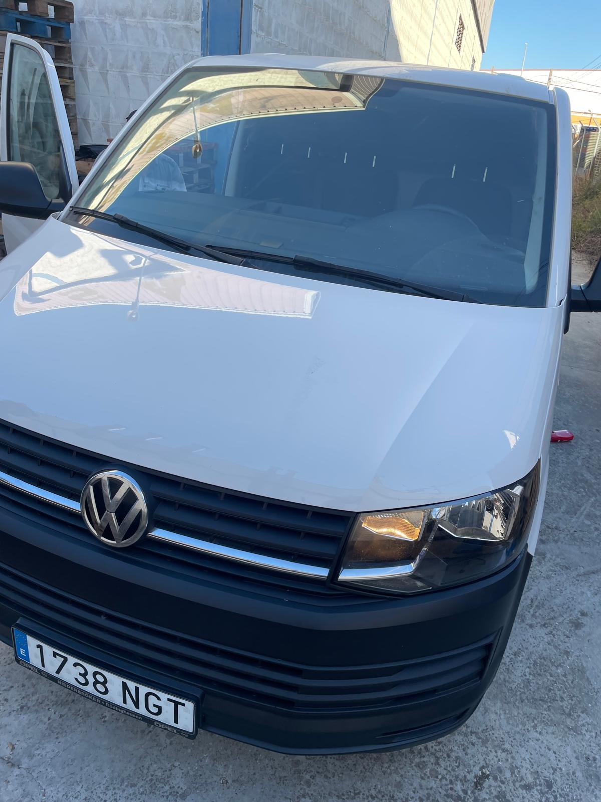 Foto del VOLKSWAGEN Transporter Furgón 2.0TDI SCR BMT 75kW
