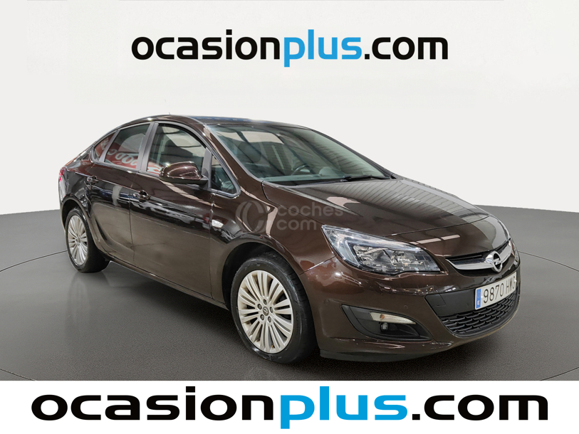 Foto del OPEL Astra Sedán 1.4T Selective