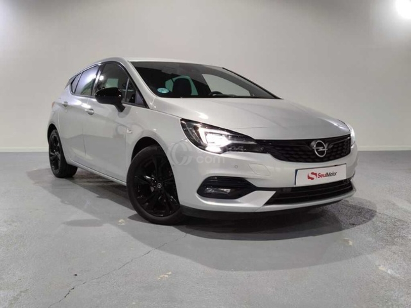 Foto del OPEL Astra 1.2T S-S Ultimate 145