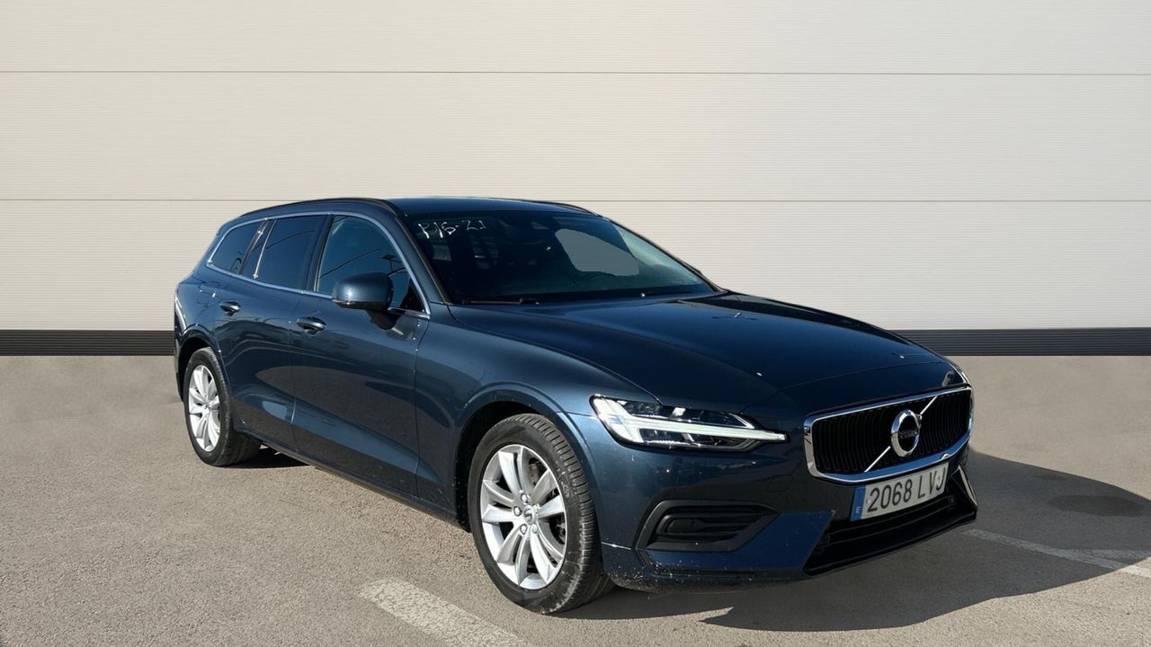 VOLVO V60 (2.0 B4 D MOMENTUM PRO AUTO 197 5P) en Madrid