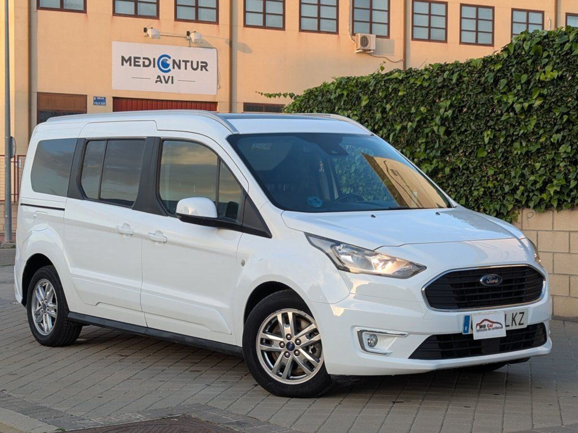 Imagen de FORD Tourneo Connect