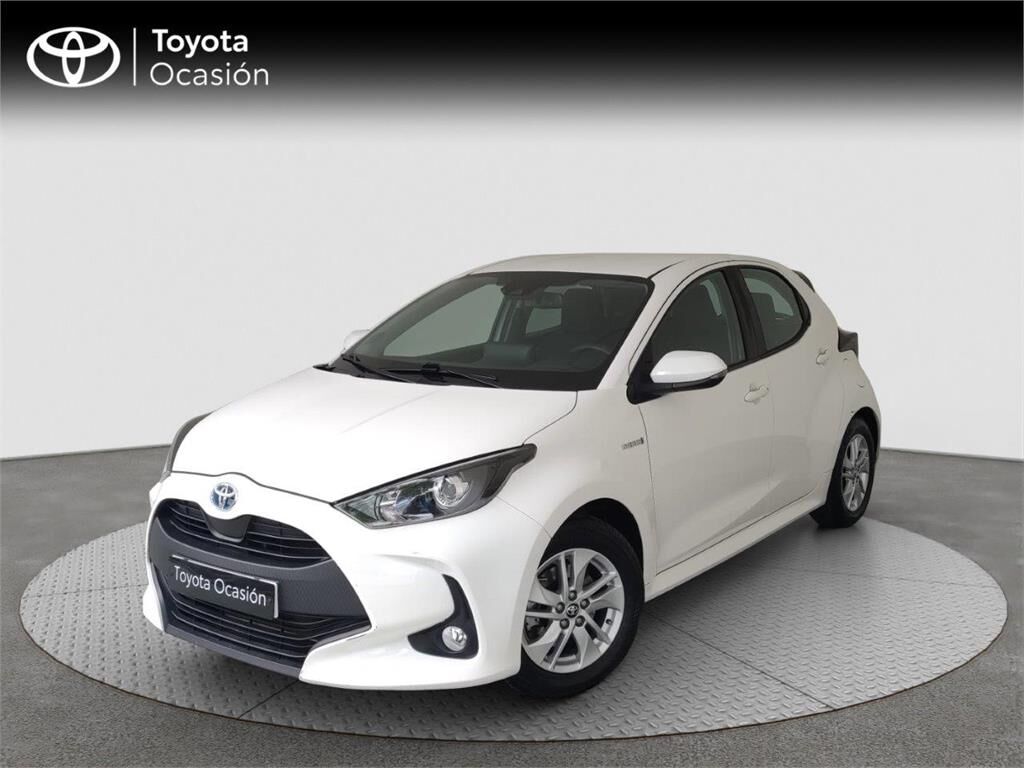 TOYOTA Yaris (5P Business Plus 120H e-CVT) en Madrid
