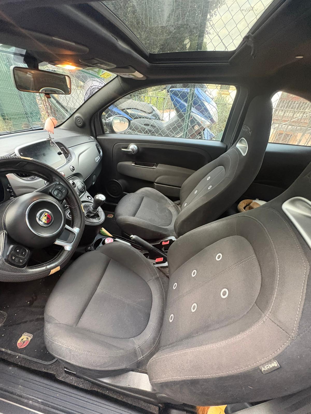 Foto del ABARTH 595 C 1.4T JET PISTA 118KW