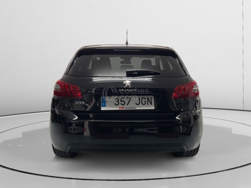 Foto del PEUGEOT 308 1.2 PureTech S&S Style 110