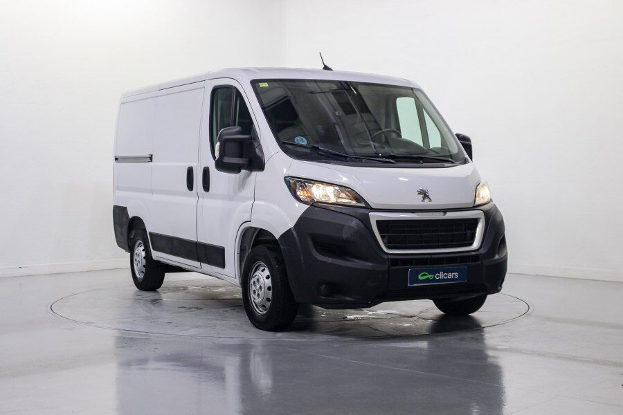 Foto del PEUGEOT Boxer Furgón 2.2BlueHDI 330 L1H1 Pack S&S 120